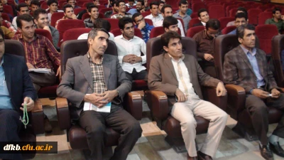 اولین نشست دانشجویان پردیس شهید ایزد پناه با سرپرست پردیس