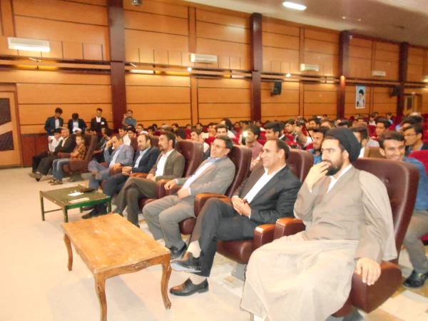 برگزاری شب شعر در پردیس شهید ایزدپناه