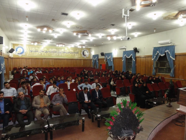 جلسه مدیریت امور پردیس های دانشگاه فرهنگیان با دانشجویان در خصوص جشن دانش آموختگی