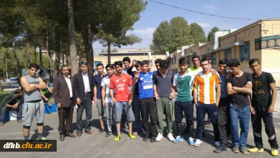 برگزاری مسابقه دو میدانی به مناسبت هفته بهداشت و روان