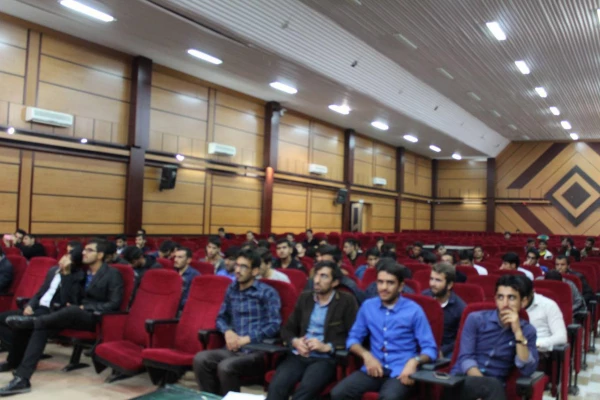 برگزاری کارگاه جنگ نرم در پردیس شهید ایزدپناه