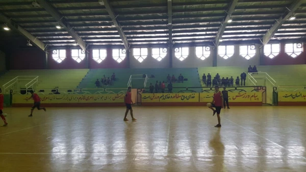 گزارش دور اول مسابقات فوتسال دهه مبارکه فجر