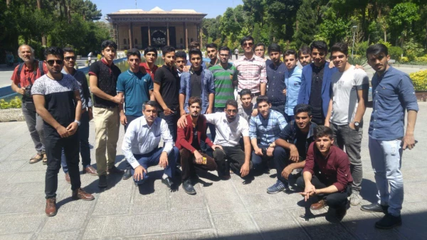 اردوی تفریحی دانشجویان پردیس شهید ایزدپناه به اصفهان 6