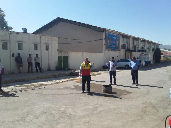 برگزاری دوره آتش نشانی در دانشگاه فرهنگیان 8