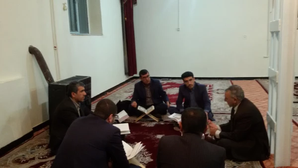 برگزاری جلسه دوشنبه های قرآنی و  قرائت و تفسیر قرآن 5