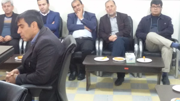 تشکیل جلسه شورای اداری پردیس شهید ایزدپناه یاسوج با حضور دکتر احمدی کارشناس مسئول محترم ارزیابی و نظارت و کیفیت سازمان مرکزی دانشگاه فرهنگیان 4