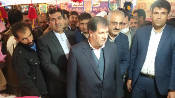 حضور دانشگاه فرهنگیان استان در نمایشگاه دستاوردهای انقلاب اسلامی ایران 8