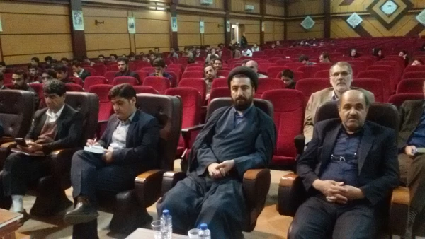 برگزاری یادواره شهدا و افتتاحیه اردوی راهیان نور در پردیس شهید ایزدپناه 5