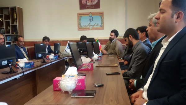 دیدار نوروزی کارکنان دانشگاه فرهنگیان با مدیر امور پردیسهای استانی و مسئول نهاد نمایندگی مقام معظم رهبری در دانشگاه فرهنگیان استان 2