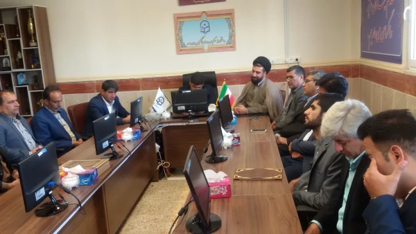 دیدار نوروزی کارکنان دانشگاه فرهنگیان با مدیر امور پردیسهای استانی و مسئول نهاد نمایندگی مقام معظم رهبری در دانشگاه فرهنگیان استان 5