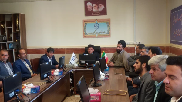 دیدار نوروزی کارکنان دانشگاه فرهنگیان با مدیر امور پردیسهای استانی و مسئول نهاد نمایندگی مقام معظم رهبری در دانشگاه فرهنگیان استان 6