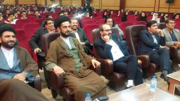 به مناسبت گرامی داشت اعیاد شعبانیه برگزار شد:

جشن بزرگ اعیاد شعبانیه در پردیس شهید ایزدپناه یاسوج 11