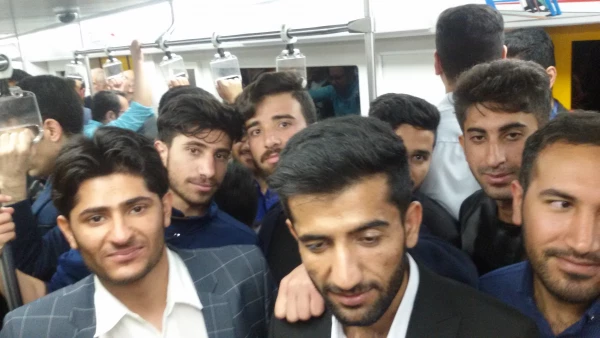 به مناسبت هفته گرامیداشت مقام معلم انجام شد:
اردوی دانشجویی دیدار با مقام معظم رهبری 8