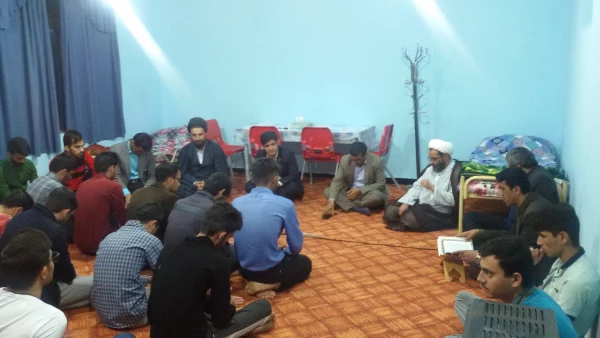 جلسه پرسش و پاسخ دانشجویی با مسئولان دانشگاه فرهنگیان استان 2