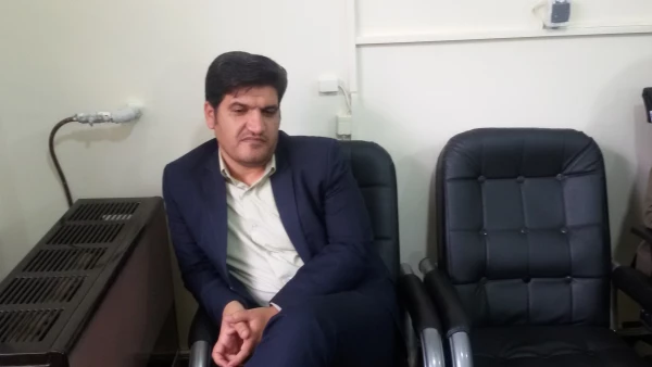 با حضور حجه الاسلام والمسلمین صادقی برگزار شد.
جلسات فرهنگی- مذهبی به مناسبت ماه مبارک رمضان 3