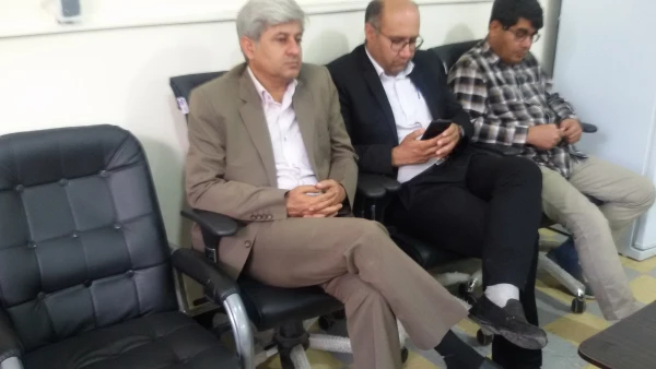 با حضور حجه الاسلام والمسلمین صادقی برگزار شد.
جلسات فرهنگی- مذهبی به مناسبت ماه مبارک رمضان 7