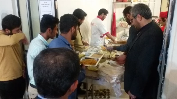 در راستای اجرای بخشنامه دانشگاه فرهنگیان انجام شد:

صرف افطاری اعضای شورای مدیران دانشگاه فرهنگیان استان کهگیلویه و بویراحمد به همراه دانشجویان 8