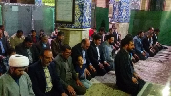 با همکاری دانشگاه فرهنگیان استان و به همت بسیج اساتید این دانشگاه انجام شد:

برگزاری محفل انس با قرآن کریم در حرم مطهر امام زاده شاه قاسم(ع) یاسوج 2