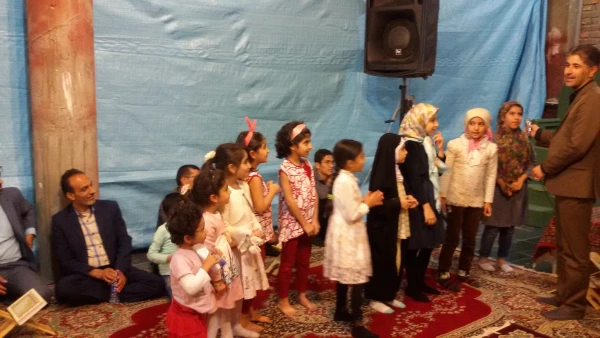 با همکاری دانشگاه فرهنگیان استان و به همت بسیج اساتید این دانشگاه انجام شد:

برگزاری محفل انس با قرآن کریم در حرم مطهر امام زاده شاه قاسم(ع) یاسوج 2