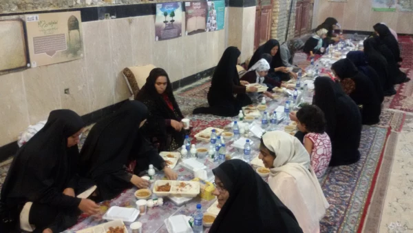 با همکاری دانشگاه فرهنگیان استان و به همت بسیج اساتید این دانشگاه انجام شد:

برگزاری محفل انس با قرآن کریم در حرم مطهر امام زاده شاه قاسم(ع) یاسوج 2