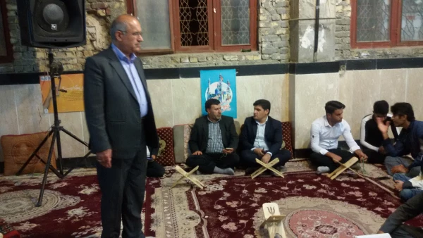 با همکاری دانشگاه فرهنگیان استان و به همت بسیج اساتید این دانشگاه انجام شد:

برگزاری محفل انس با قرآن کریم در حرم مطهر امام زاده شاه قاسم(ع) یاسوج 2