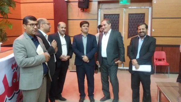 بازدید مدیرامور پردیس های استانی از روند برگزاری آزمونهای پایانی دانشجویان پردیس شهید ایزدپناه یاسوج   4