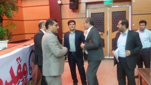 بازدید مدیرامور پردیس های استانی از روند برگزاری آزمونهای پایانی دانشجویان پردیس شهید ایزدپناه یاسوج   3