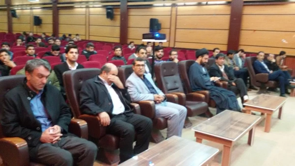 به مناسبت روز 16 آذر انجام شد:

برگزاری جشن دانشجو در پردیس شهید ایزدپناه 4