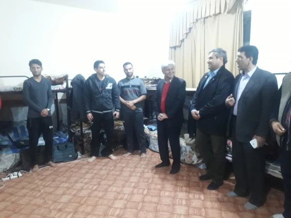 به مناسبت 16 آذر روز دانشجو انجام شد:
بازدید معاون مالی و جمعی از کارکنان پردیس شهید ایزدپناه یاسوج از سراهای دانشجویی  2