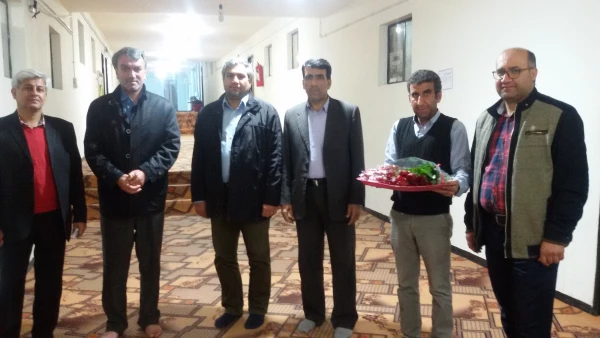 به مناسبت 16 آذر روز دانشجو انجام شد:
بازدید معاون مالی و جمعی از کارکنان پردیس شهید ایزدپناه یاسوج از سراهای دانشجویی  5