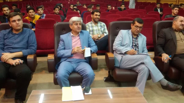 برگزاری جلسه پرسش و پاسخ دانشجویی در پردیس شهید ایزدپناه 4