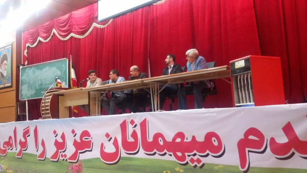 برگزاری جلسه پرسش و پاسخ دانشجویی در پردیس شهید ایزدپناه 6