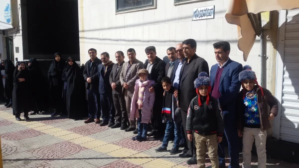  شکوه حضور حماسی:
شرکت دانشگاهیان دانشگاه فرهنگیان استان در راهپیمایی بیاشکوه 22بهمن1398 7